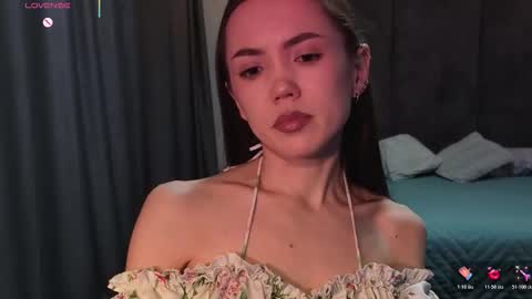 sweetieee_kira online show from February 27, 2026, 1:16 am