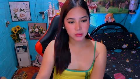 Nicole online show from January 23, 2025, 1:56 pm