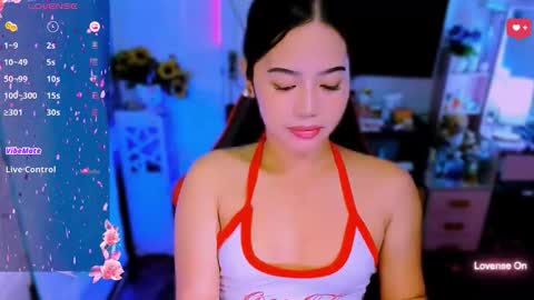 Nicole online show from December 3, 2025, 11:47 pm