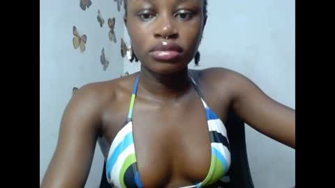 Snapshot of sweetjuicyclit chatting on July 19, 2026, 11:41 pm zuri online show from July 19, 2026, 11:41 pm