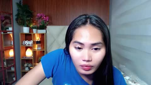   online show from October 2, 2025, 11:23 pm
