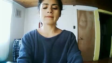 sweetlatinafit online show from June 4, 2026, 1:39 pm