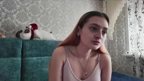 sweetliaison online show from January 7, 2026, 10:40 am