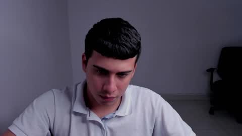 Snapshot of sweetlian_04 chatting on January 15, 2025, 6:54 am Lian online show from January 15, 2025, 6:54 am