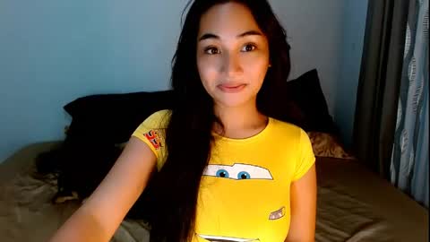 Snapshot of sweetlilly_18 chatting on April 5, 2026, 3:36 am Lilly online show from April 5, 2026, 3:36 am