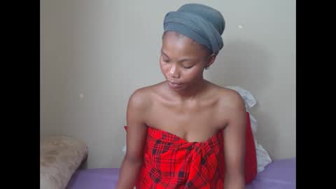 sweetlipss_ online show from September 23, 2025, 6:38 am