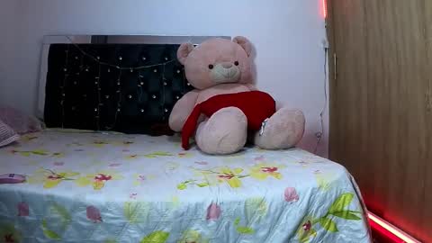 sweetmagic6 online show from February 10, 2026, 3:54 am