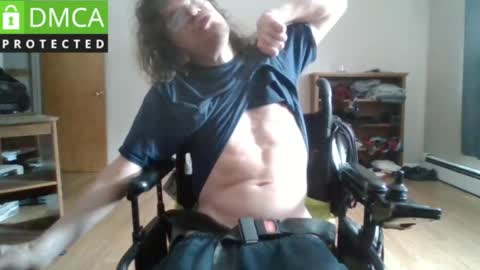 Snapshot of sweetman4u75 chatting on April 3, 2026, 3:32 pm Sweet Man online show from April 3, 2026, 3:32 pm