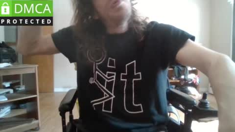 Snapshot of sweetman4u75 chatting on April 10, 2026, 4:23 pm Sweet Man online show from April 10, 2026, 4:23 pm