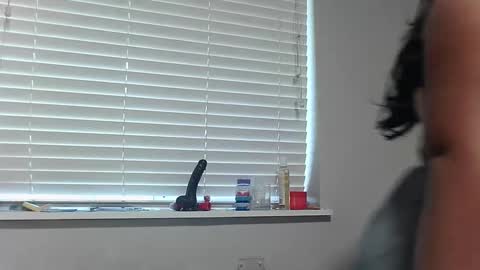 Sweet Mayla online show from October 1, 2025, 8:37 pm