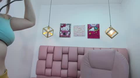 sweetmichel_sexy online show from June 1, 2026, 1:24 pm