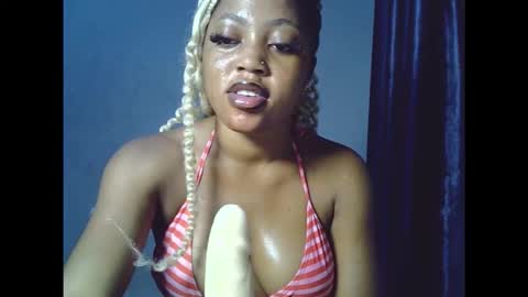 sweetmila9 online show from March 6, 2026, 4:42 am