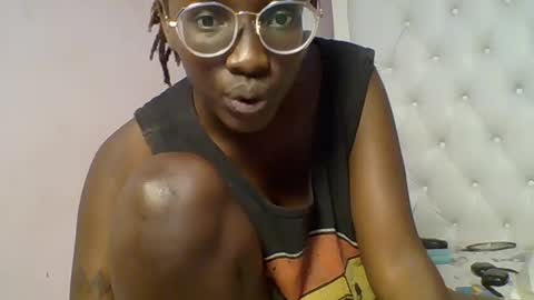 Novah girlie online show from May 30, 2026, 5:43 pm