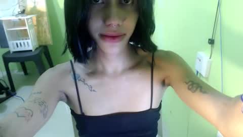 Snapshot of sweetnspisy69 chatting on October 29, 2025, 4:42 pm Erica online show from October 29, 2025, 4:42 pm