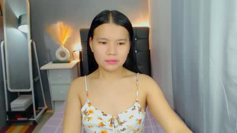 Snapshot of sweetnwildts chatting on May 4, 2026, 3:46 am Ghena online show from May 4, 2026, 3:46 am
