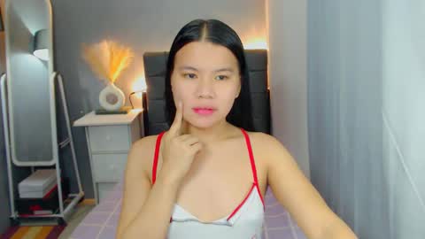 Snapshot of sweetnwildts chatting on May 13, 2026, 2:20 am Ghena online show from May 13, 2026, 2:20 am