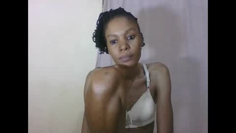 ESTHER online show from March 27, 2026, 1:33 am