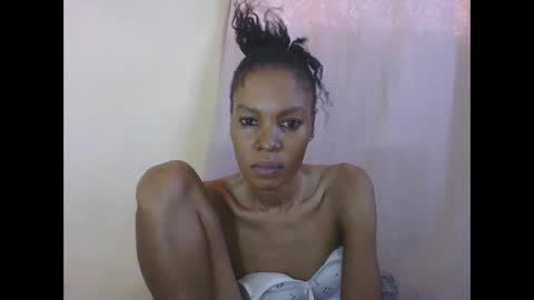 ESTHER online show from March 29, 2026, 6:35 am