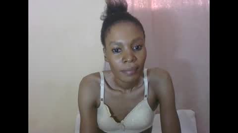 ESTHER online show from March 30, 2026, 1:45 pm