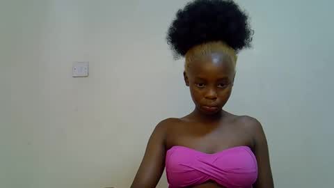 Snapshot of sweetrall chatting on February 15, 2026, 10:58 am Lilly online show from February 15, 2026, 10:58 am