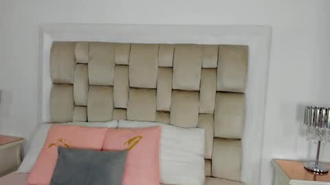 sweets one online show from March 30, 2026, 3:18 am