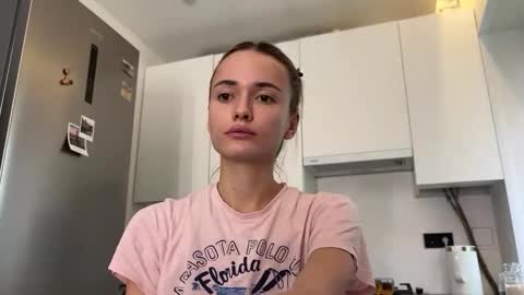 sweetsatalana online show from May 11, 2026, 2:45 pm