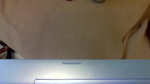 Snapshot of sweetsforu326 chatting on January 16, 2025, 4:18 pm sweetbrowneyes623 online show from January 16, 2025, 4:18 pm