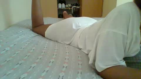 sweetshilah online show from November 8, 2025, 5:51 am