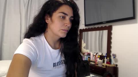 Dianis online show from February 26, 2026, 12:31 am