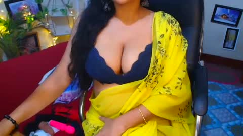 Snapshot of sweetsour18 chatting on October 8, 2025, 1:14 am SweetSour online show from October 8, 2025, 1:14 am