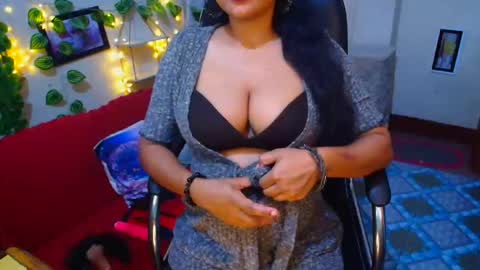 SweetSour online show from December 14, 2025, 1:27 pm