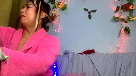 Snapshot of sweetspicypotato chatting on February 24, 2025, 10:04 am spicy online show from February 24, 2025, 10:04 am