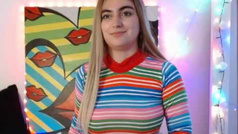 IG  valeen mo Vale   My schedule  Monday to Friday900 am - 300 pm  online show from December 5, 2024, 6:11 pm