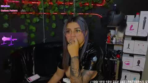 Snapshot of sweett_mollyy chatting on September 20, 2025, 7:53 am Molly - INDEPENDENT MODEL online show from September 20, 2025, 7:53 am