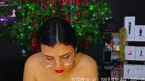 Molly -  INDEPENDENT MODEL online show from February 8, 2026, 12:36 am