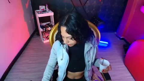 Snapshot of sweett_pleasure chatting on February 1, 2026, 2:15 pm Sweett pleasure online show from February 1, 2026, 2:15 pm