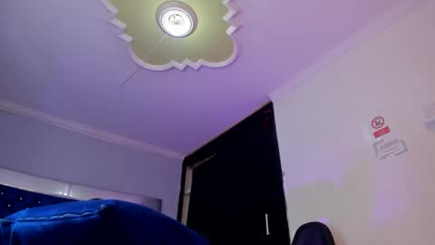 DANIELA online show from February 8, 2026, 1:09 am