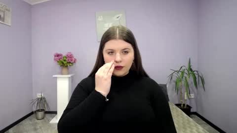 Kitty online show from March 11, 2025, 2:18 pm