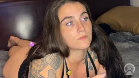 sweettreatz26 online show from July 22, 2026, 5:10 am
