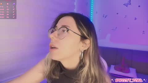 Snapshot of sweettvera_ chatting on March 10, 2026, 1:05 pm Veronica Independent Model online show from March 10, 2026, 1:05 pm