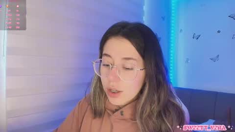 Snapshot of sweettvera_ chatting on March 18, 2026, 6:11 pm Veronica Independent Model online show from March 18, 2026, 6:11 pm