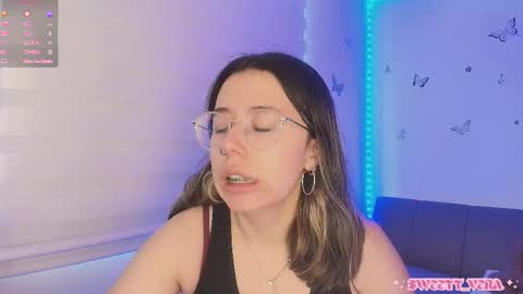 Snapshot of sweettvera_ chatting on March 28, 2026, 1:43 pm Veronica Independent Model online show from March 28, 2026, 1:43 pm