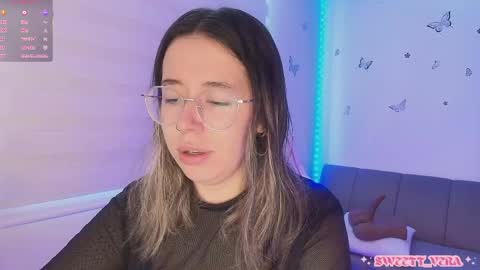 Snapshot of sweettvera_ chatting on April 7, 2026, 1:44 pm Veronica Independent Model online show from April 7, 2026, 1:44 pm