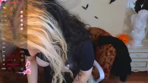 Hot Candy online show from October 17, 2025, 4:37 am