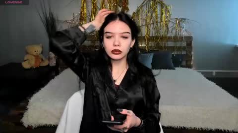 sweetydeviliya online show from February 15, 2025, 8:33 am