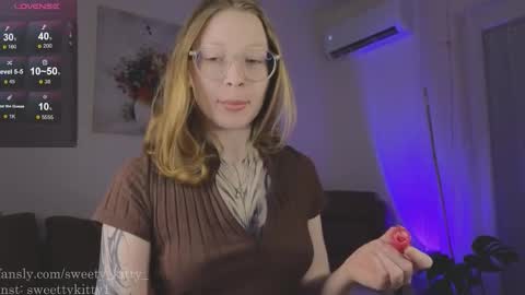 Jenny  give it a sub online show from February 9, 2026, 10:41 am