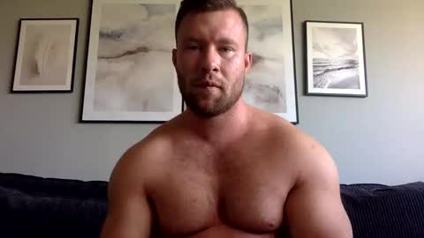 swekingxx online show from October 2, 2025, 11:39 am