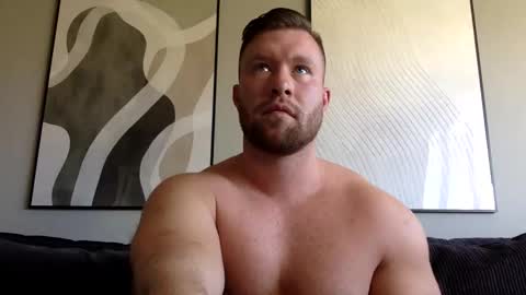 swekingxx online show from November 3, 2025, 12:06 pm