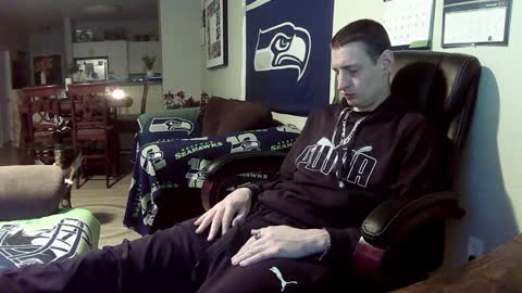 Snapshot of swelteringk chatting on January 23, 2025, 12:35 am Kile online show from January 23, 2025, 12:35 am