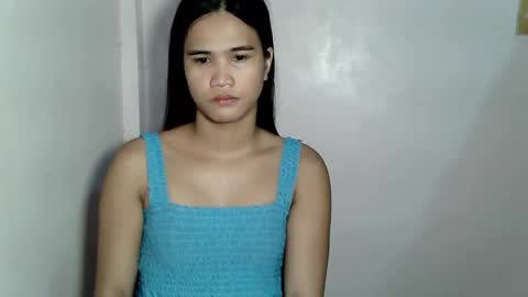 Snapshot of swettie_rhea chatting on February 15, 2026, 2:14 pm Rhea online show from February 15, 2026, 2:14 pm